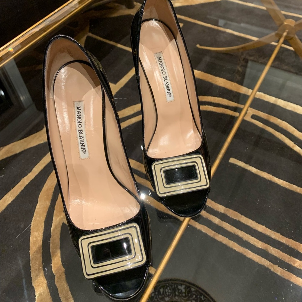 Black patent Manolo Blahnik peep-toe pumps. Size 10.5